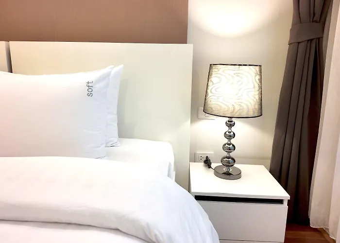 Syama Mansion Phromphong Hotel